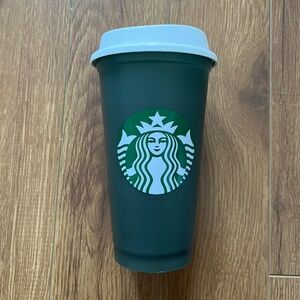 Starbucks color changing cup